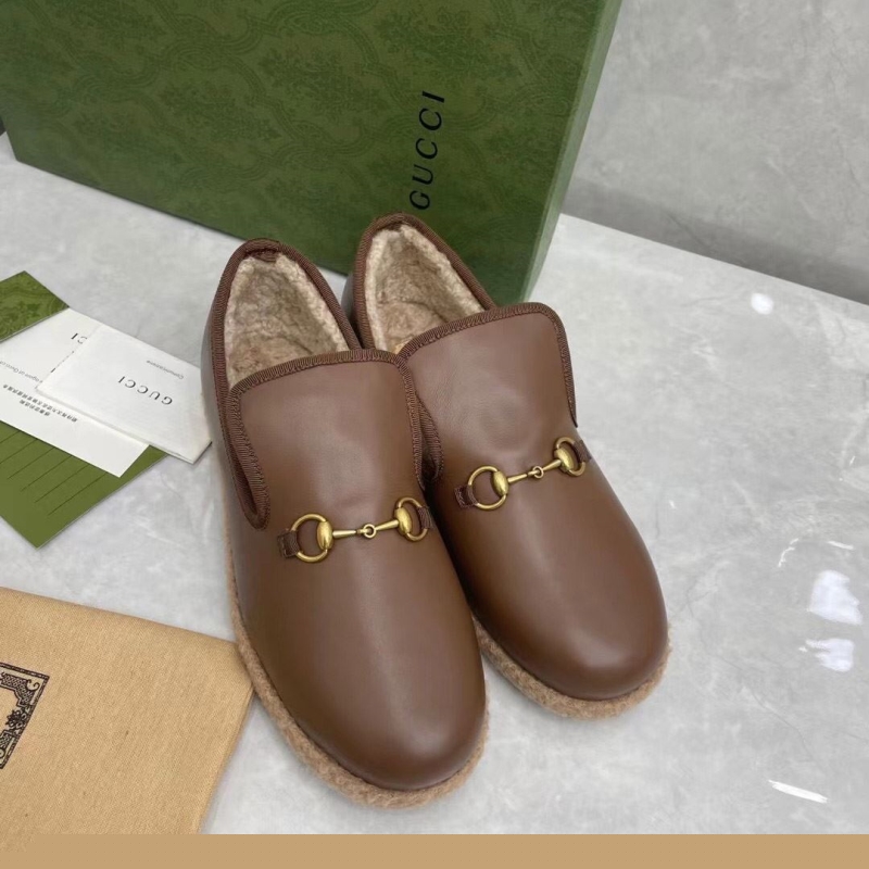 G*u*i leather shoes